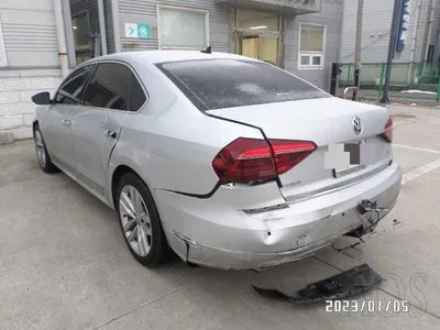 2018 Volkswagen Passat 1VWZZZA3ZJC042861 VIN:1VWZZZA3ZJC042861