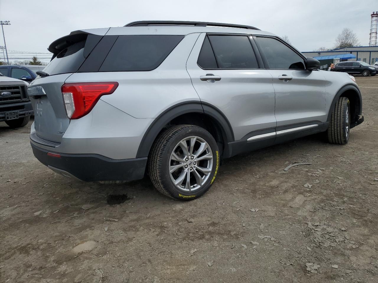 2022 FORD EXPLORER XLT VIN:1FMSK8DH3NGA30279