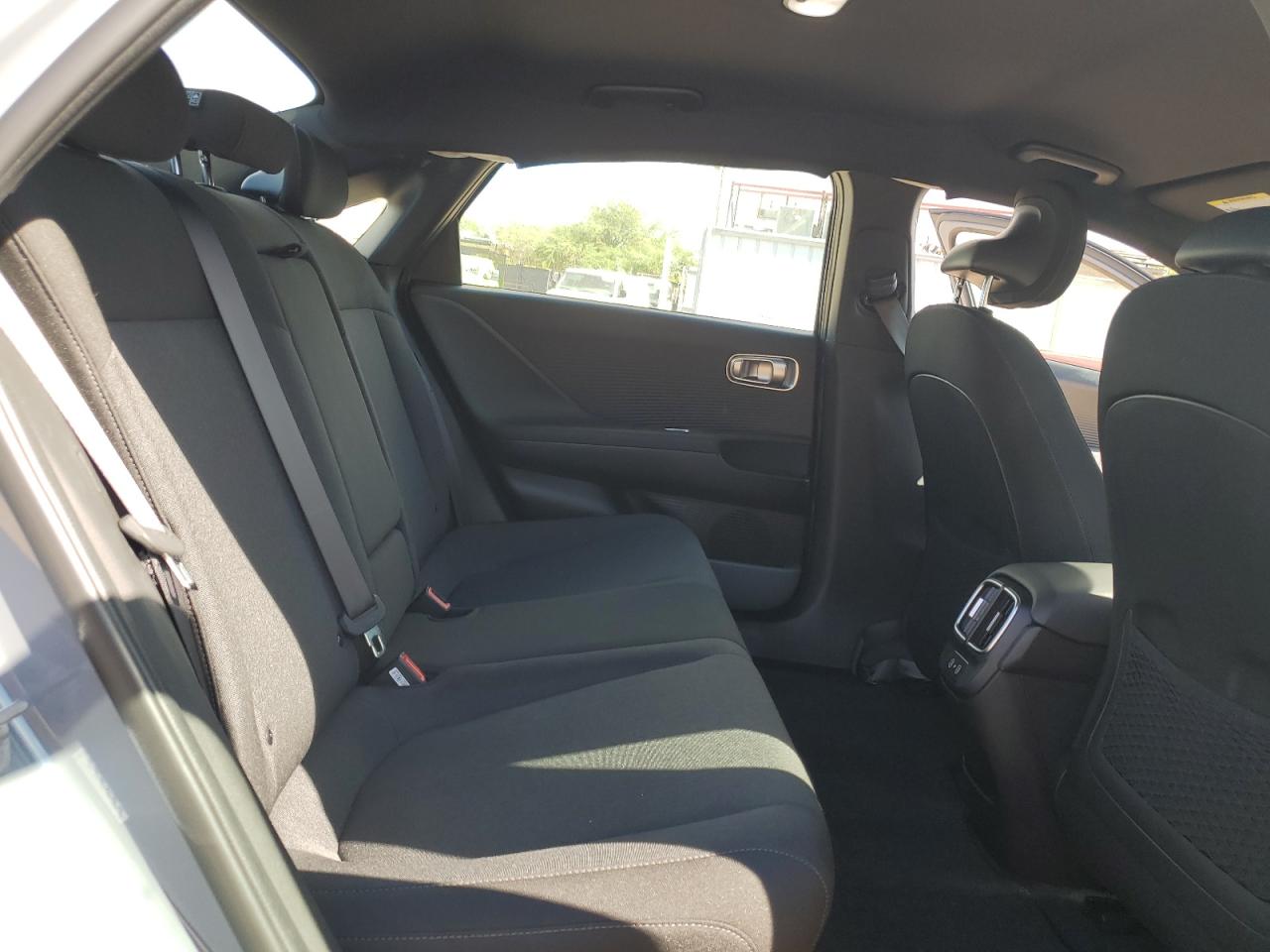 2024 HYUNDAI IONIQ 6 SE VIN:KMHM24AA4RA070873