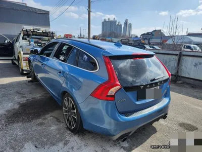 2016 Volvo V60 YV1FWA4BDG1303327 VIN:YV1FWA4BDG1303327