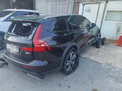 2020 Volvo V60 VIN: