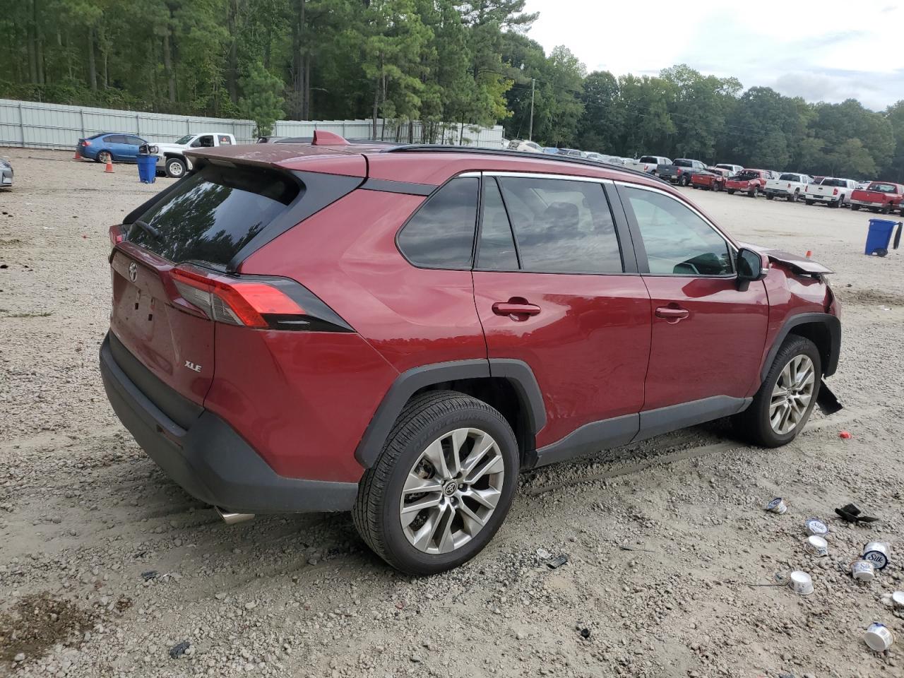 2022 TOYOTA RAV4 XLE PREMIUM VIN:2T3C1RFV8NW191719