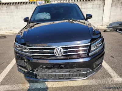 2020 Volkswagen Tiguan Allspace VIN: