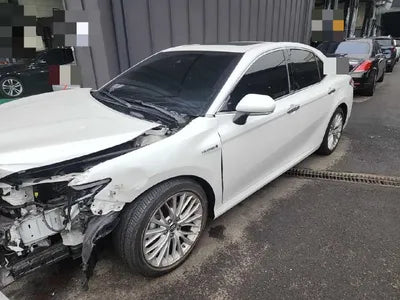 2019 Toyota Camry VIN: