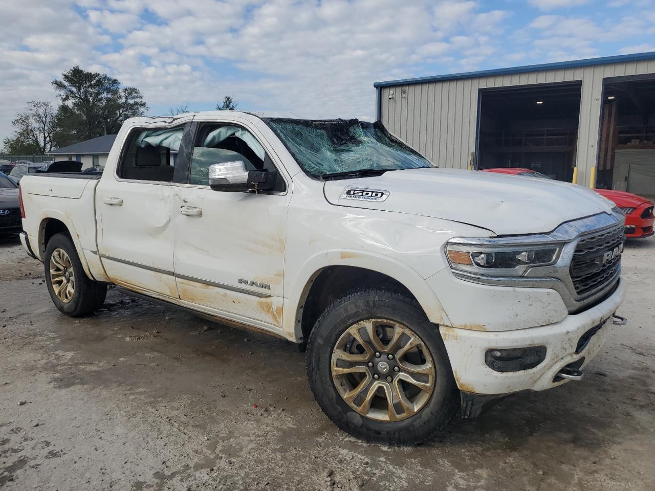 2023 RAM 1500 LIMITED VIN:1C6SRFHT4PN621844