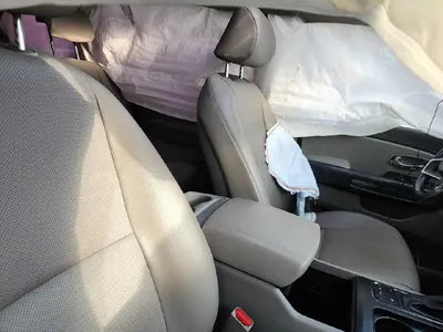 2016 Kia Carnival VIN: