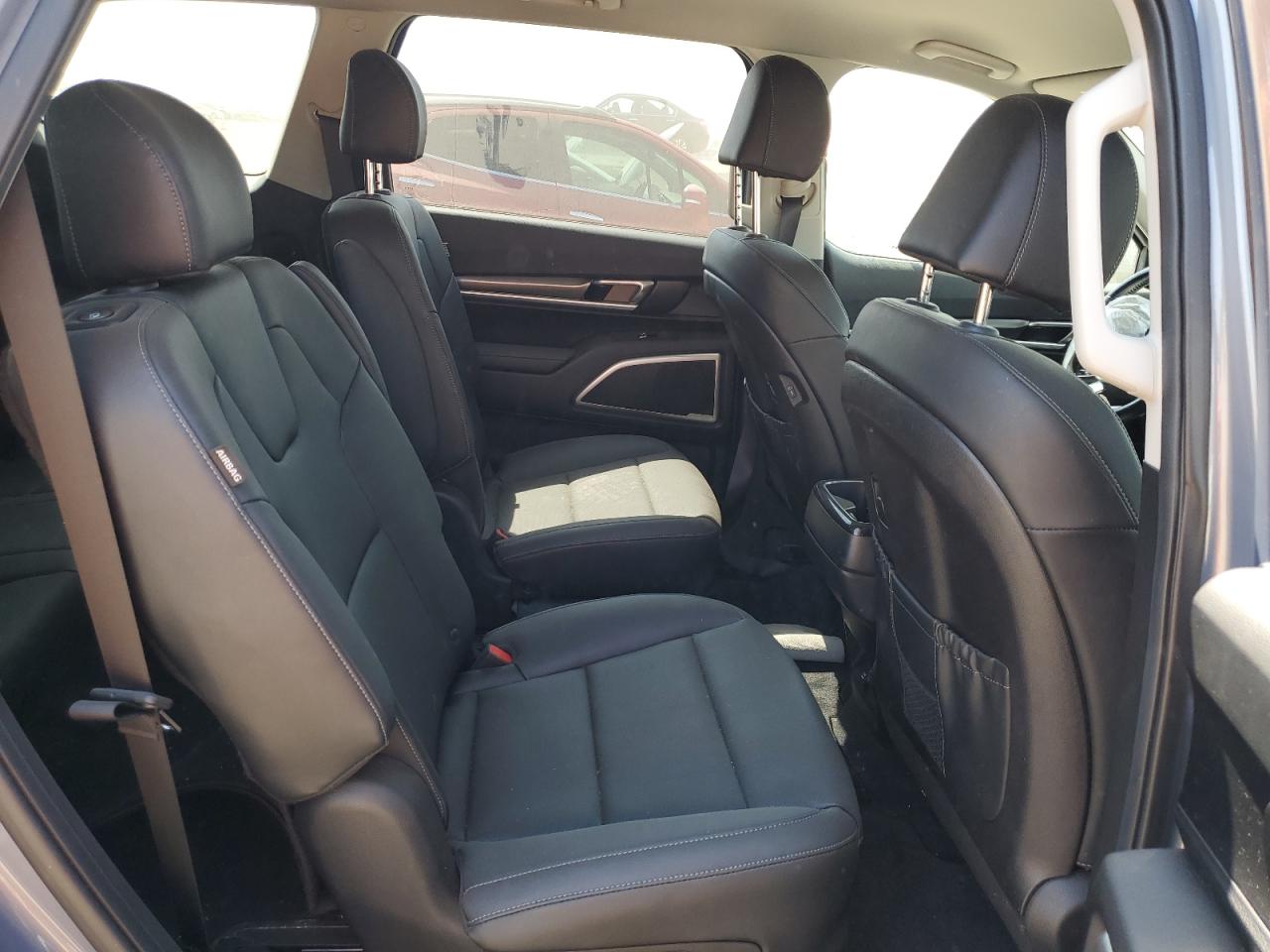 2023 KIA TELLURIDE S VIN:5XYP64GC1PG355624