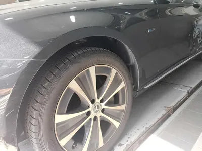 2021 Mercedes-Benz E 300 VIN: