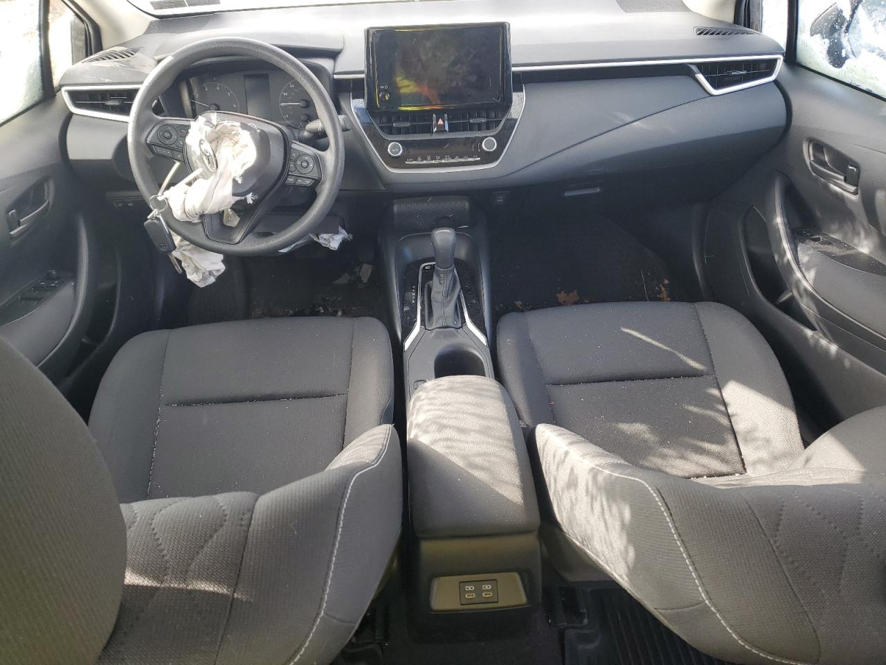 2024 TOYOTA COROLLA LE VIN:JTDBCMFE9R3050692