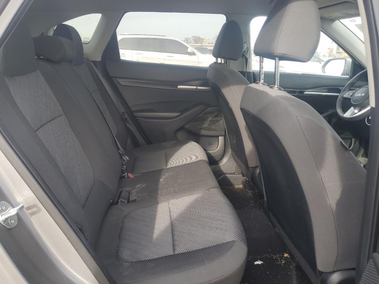 2023 KIA SELTOS LX VIN:KNDEPCAA6P7430790