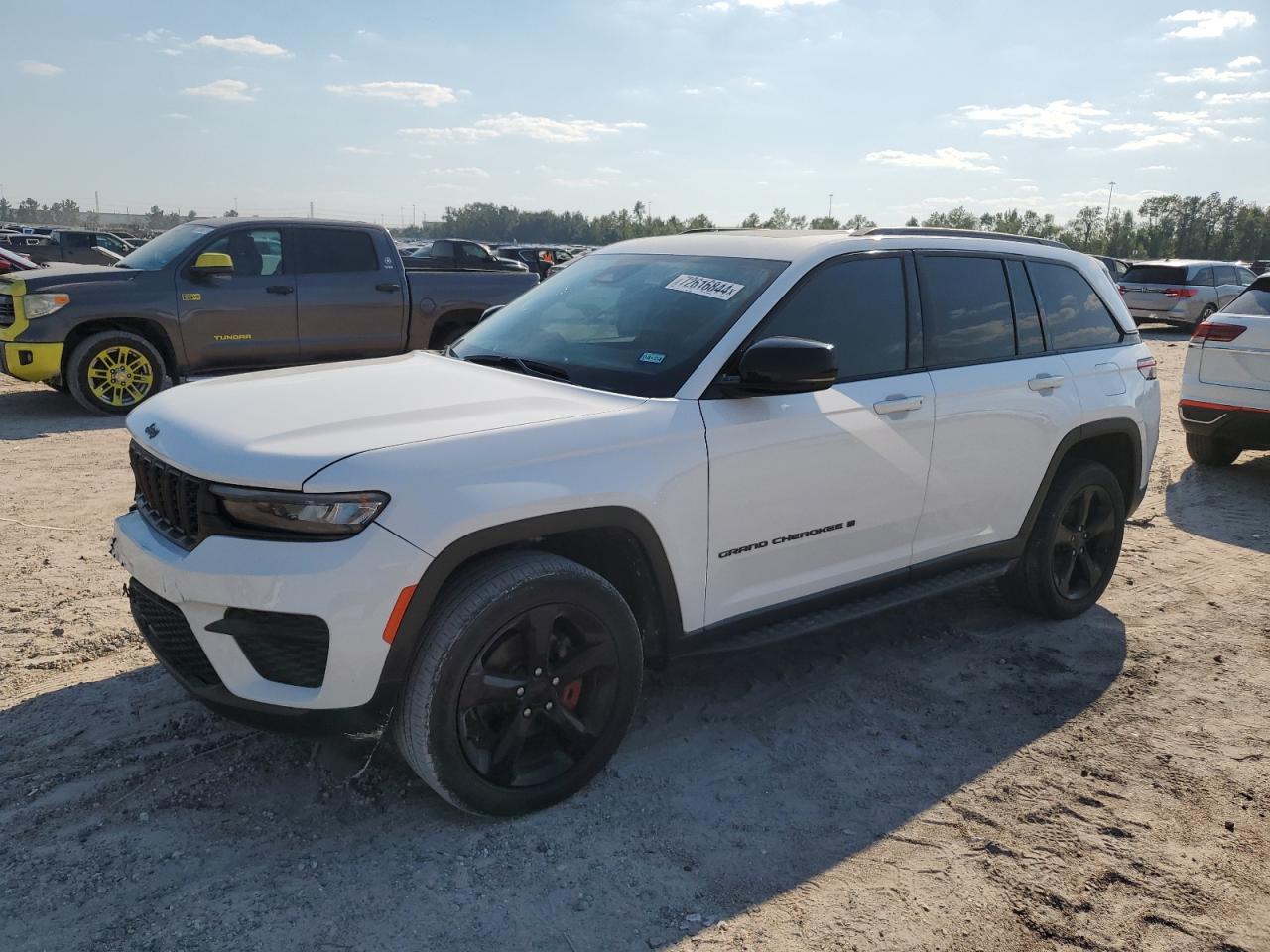 2022 JEEP GRAND CHEROKEE LAREDO VIN:1C4RJGAGXN8586563