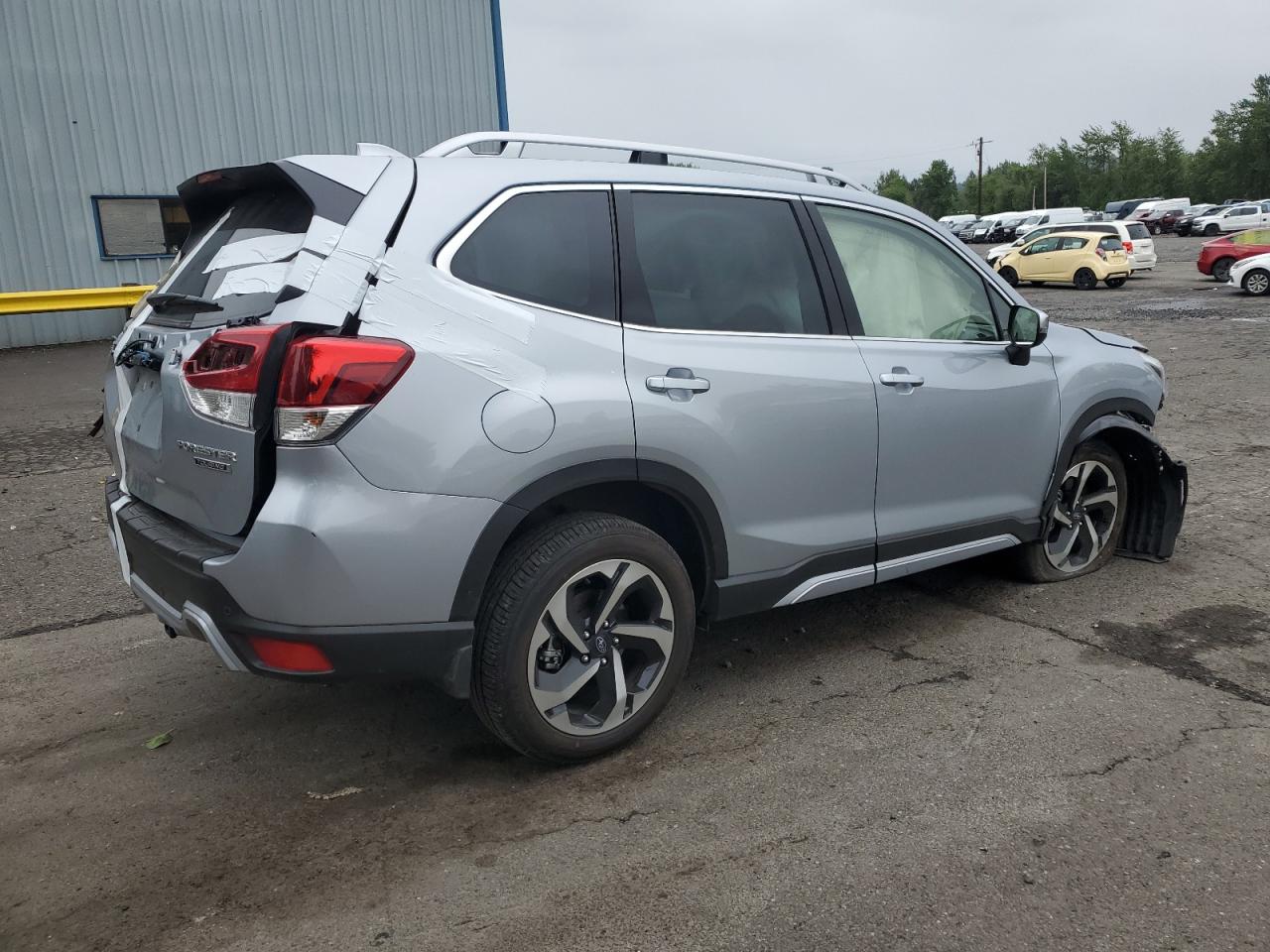 2023 SUBARU FORESTER TOURING VIN:JF2SKARCXPH547375