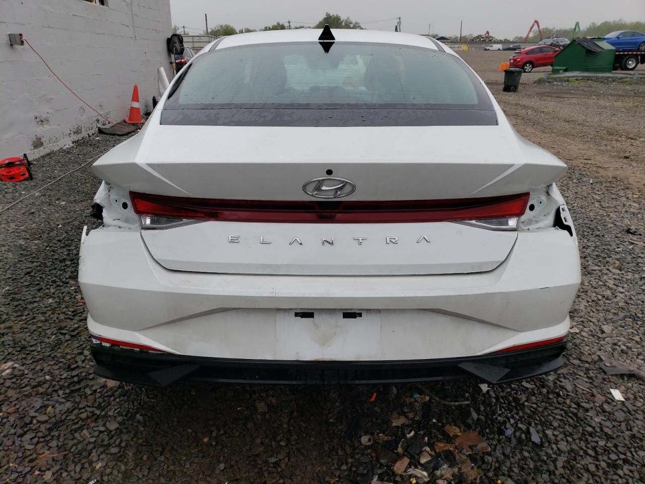 2023 HYUNDAI ELANTRA SEL VIN:5NPLS4AG9PH097660