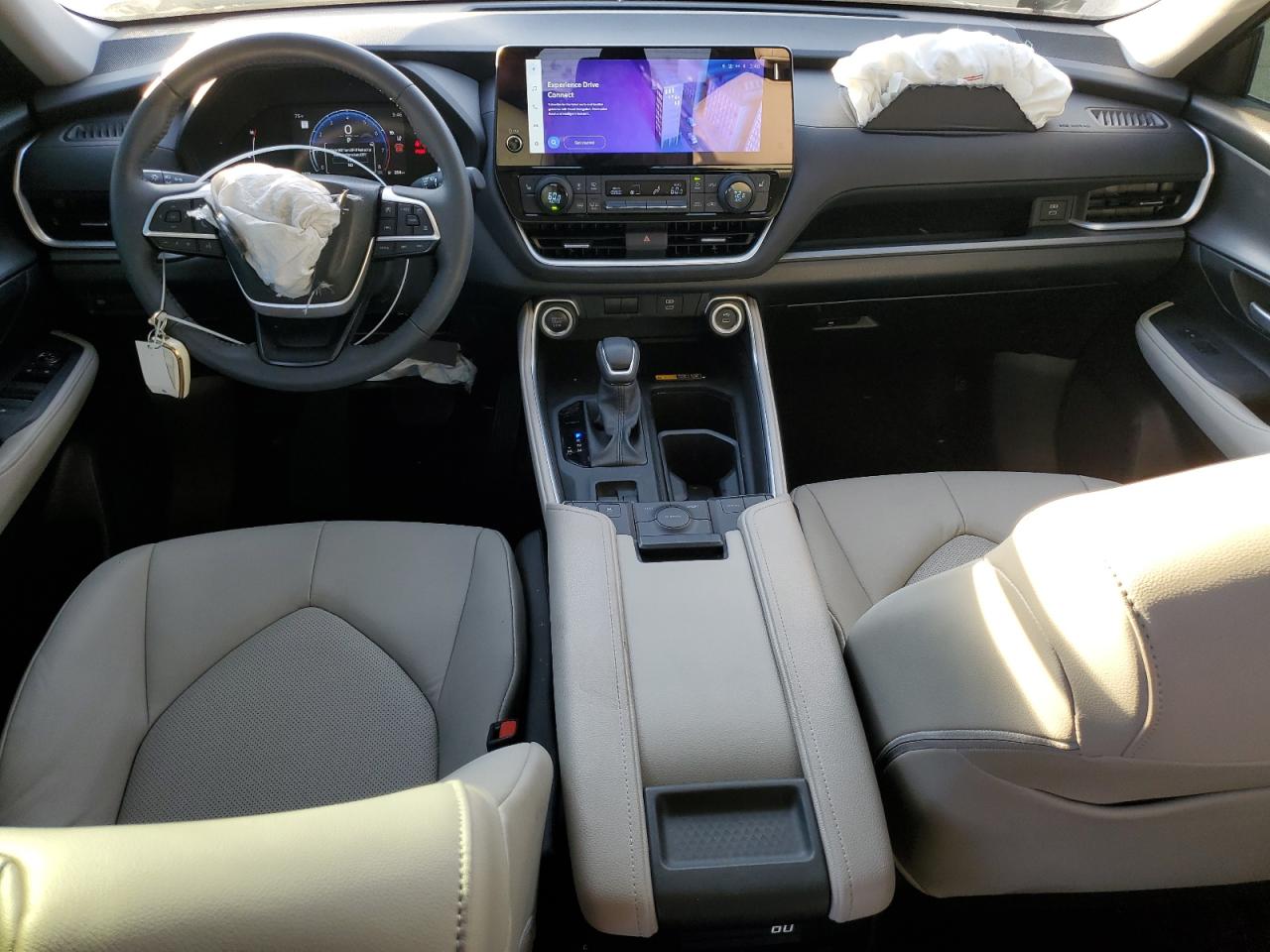 2024 TOYOTA GRAND HIGHLANDER XLE VIN:5TDAAAA55RS014794