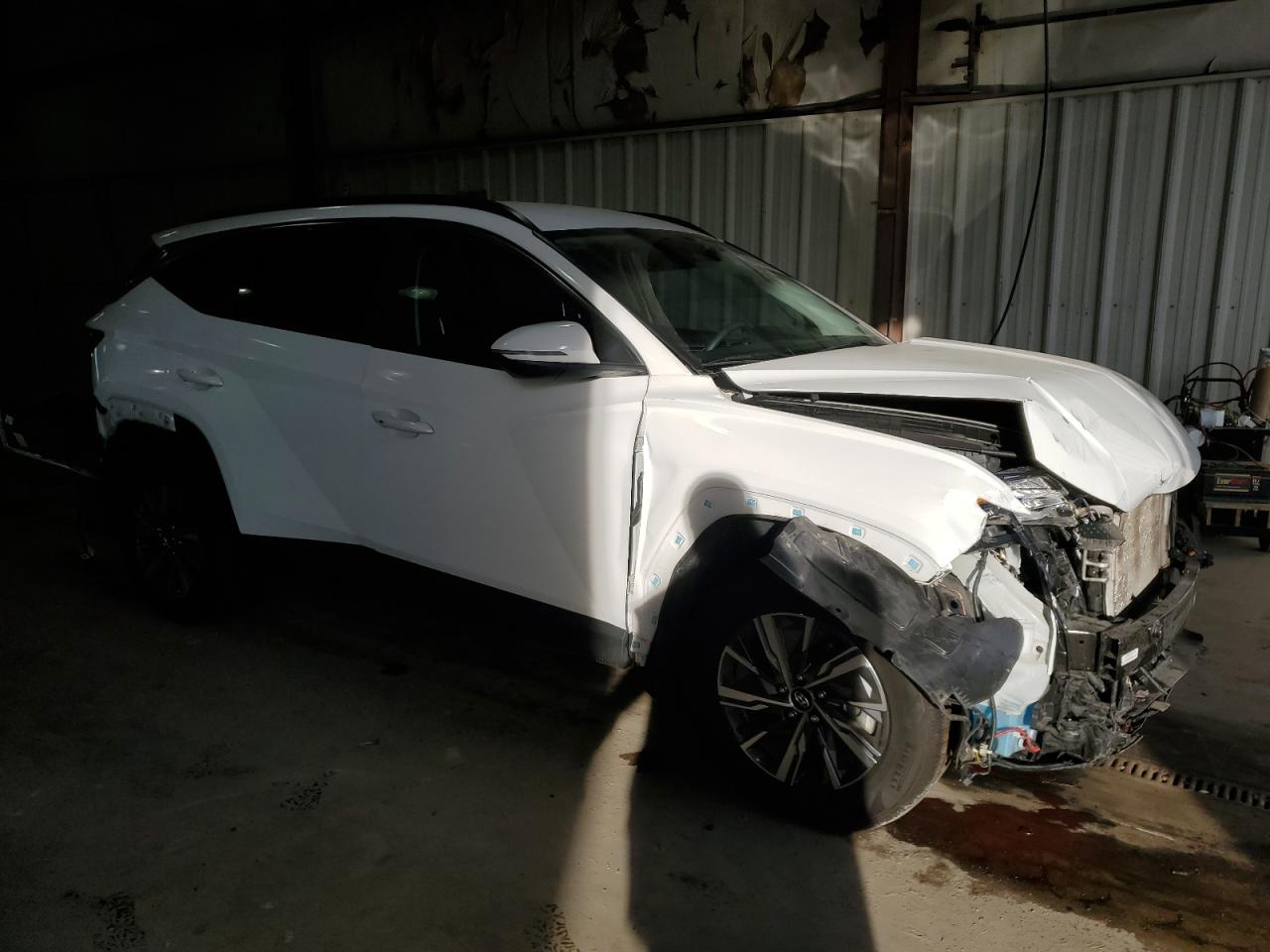 2022 HYUNDAI TUCSON BLUE VIN:KM8JBCA17NU082523
