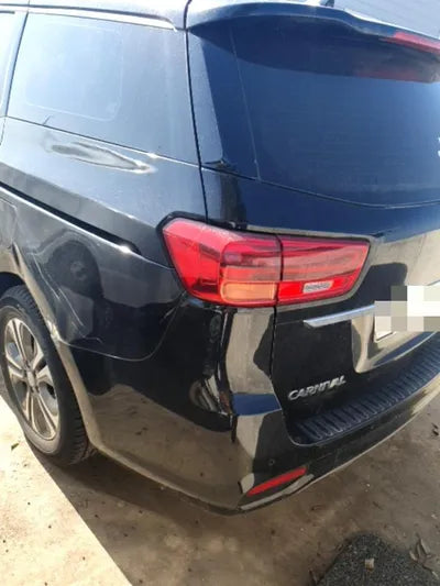2018 Kia Carnival VIN:
