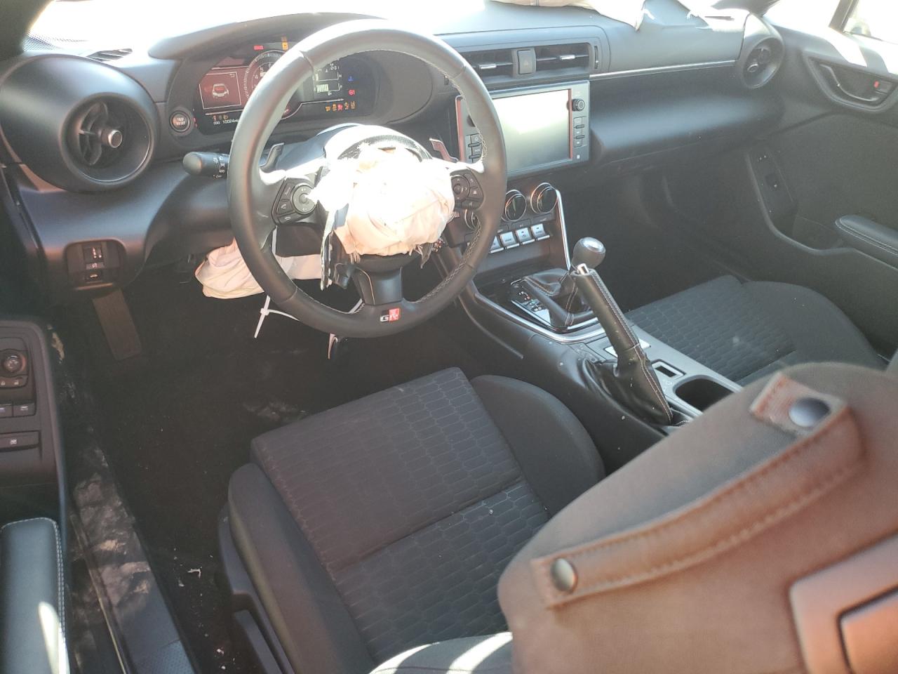 2023 TOYOTA GR 86  VIN:JF1ZNBC16P8757253