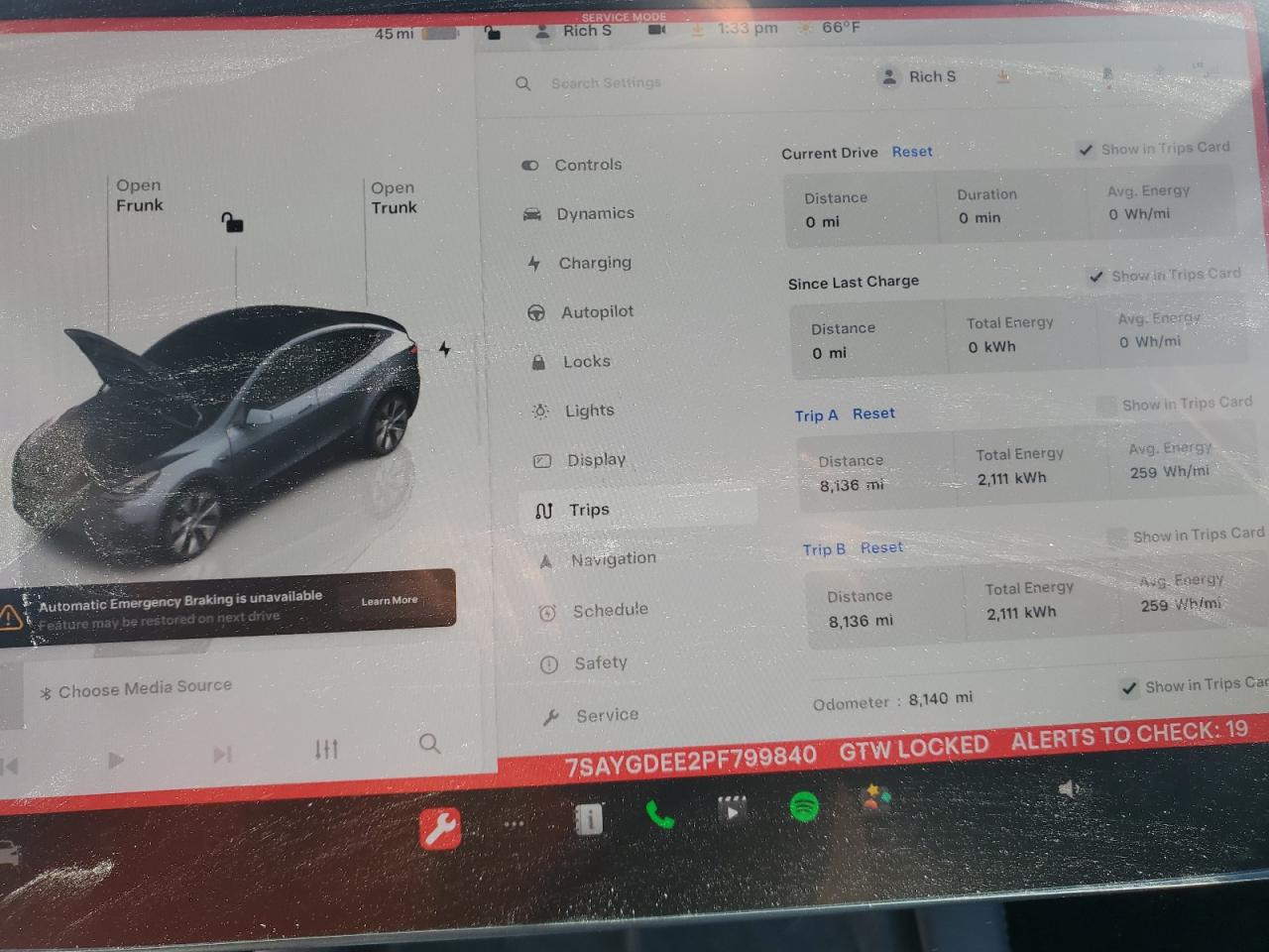 2023 TESLA MODEL Y  VIN:7SAYGDEE2PF799840