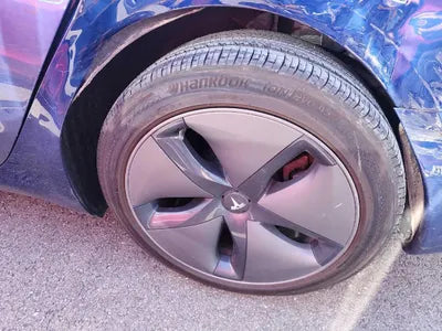 2020 Tesla Model 3 VIN: