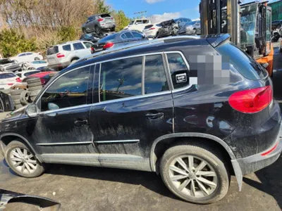 2015 Volkswagen Tiguan VIN: