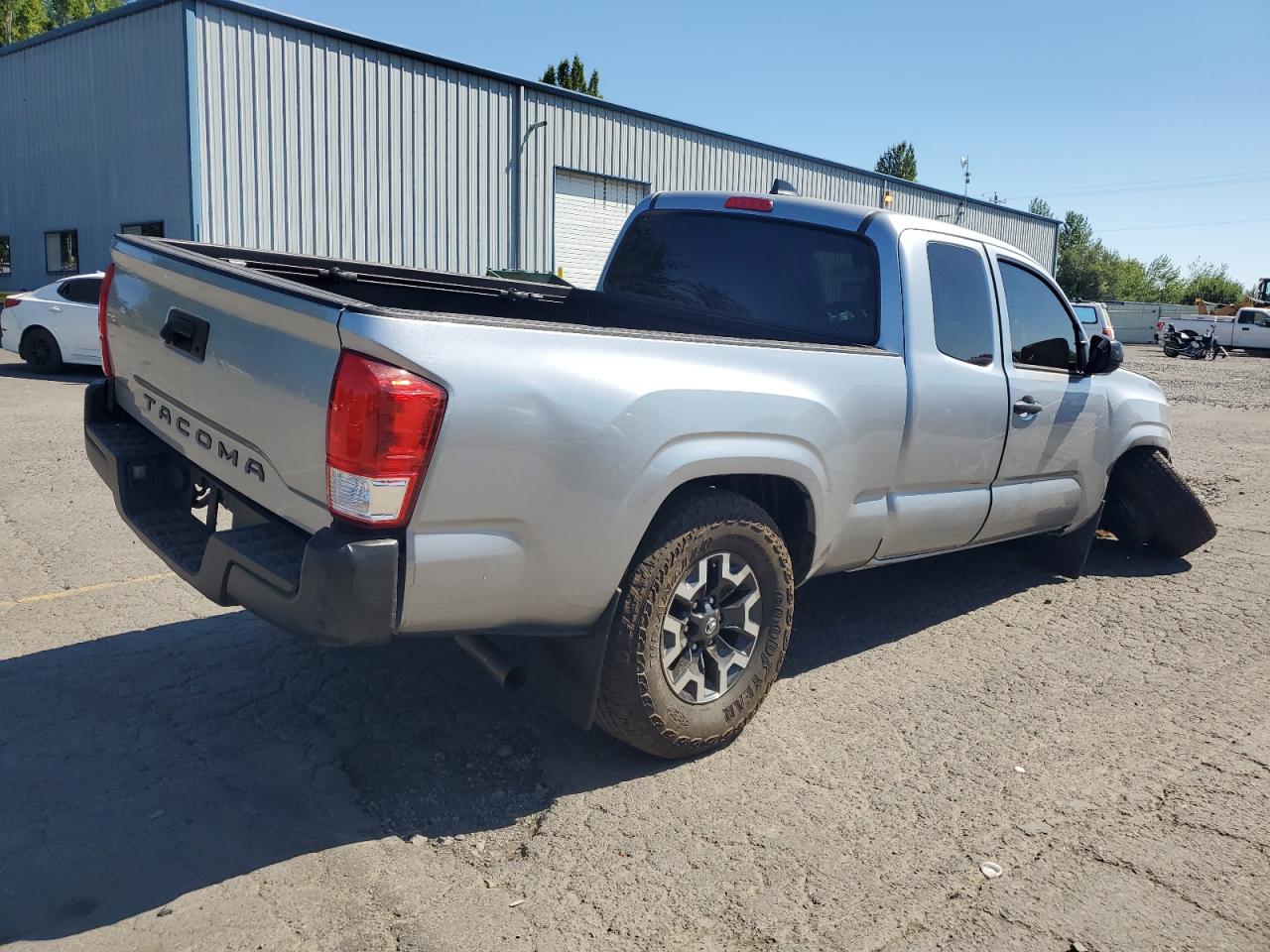 2022 TOYOTA TACOMA ACCESS CAB VIN:3TYRX5GN0NT055414