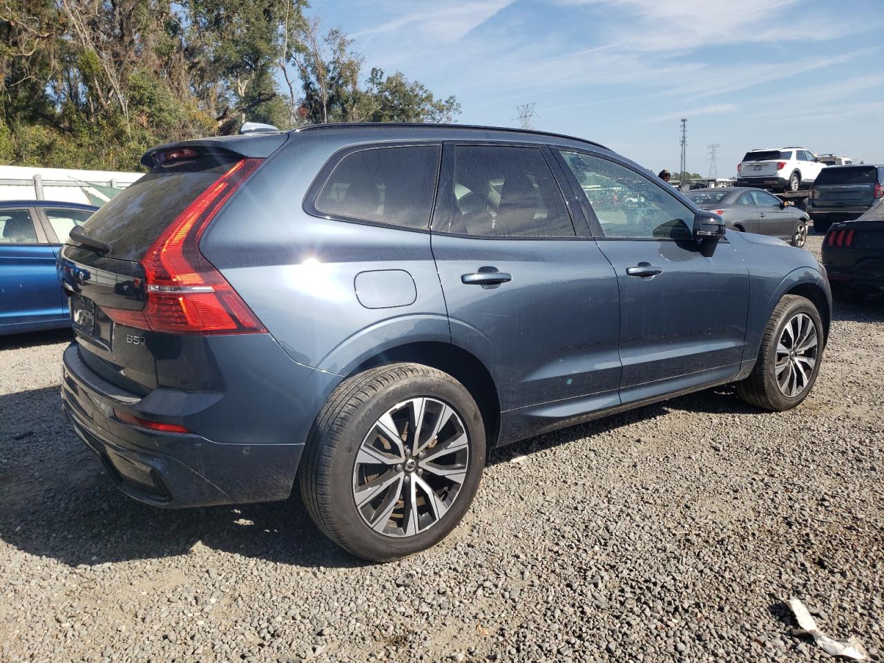 2024 VOLVO XC60 PLUS VIN:YV4L12RL3R1738723