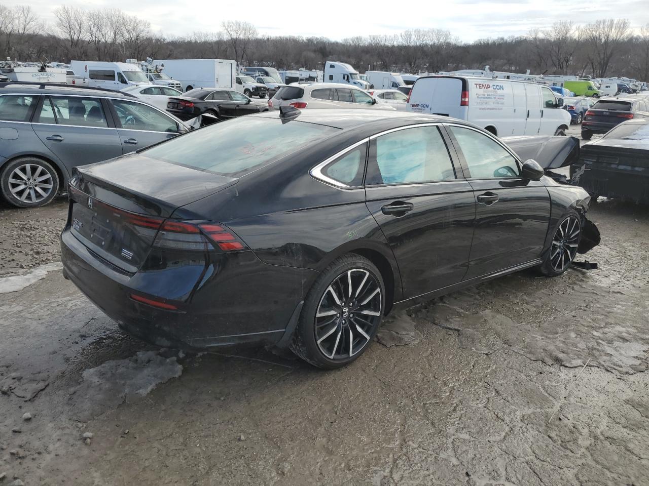 2023 HONDA ACCORD TOURING HYBRID VIN:19UUB2F32FA021168
