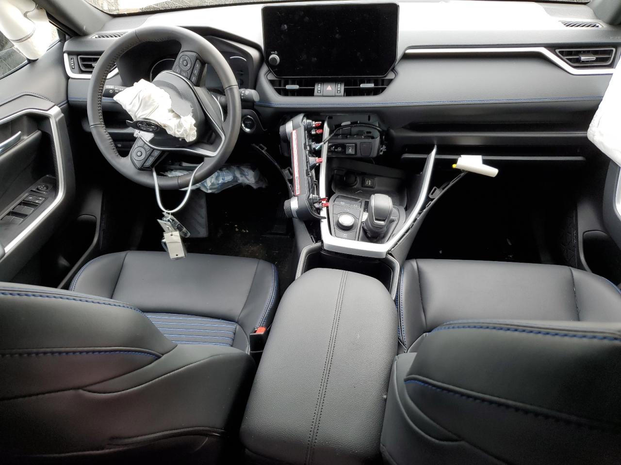 2024 TOYOTA RAV4 XSE VIN:2T3E6RFV3RW067034