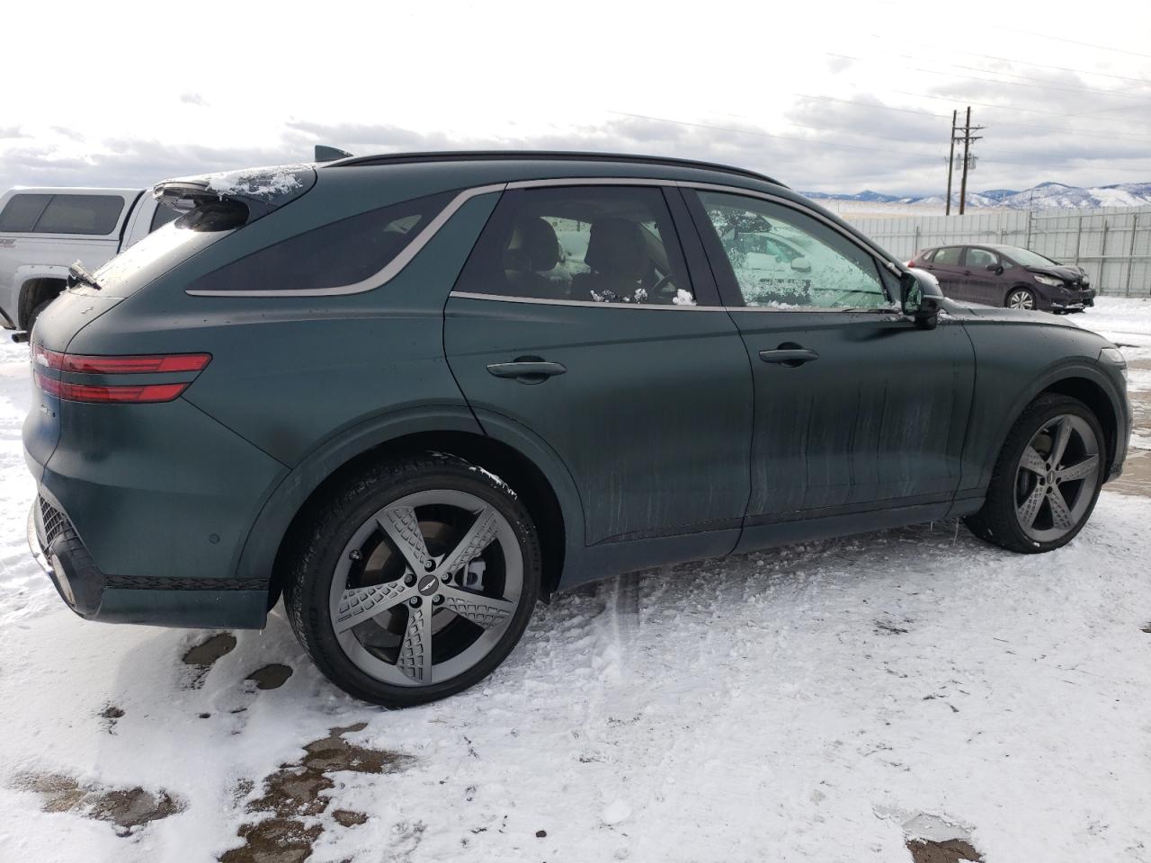 2022 GENESIS GV70 BASE VIN:KMUMCDTC3NU039667