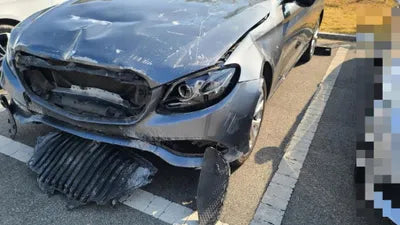 2019 Mercedes-Benz E 300 WDDZF4KB7KA585304 VIN:WDDZF4KB7KA585304