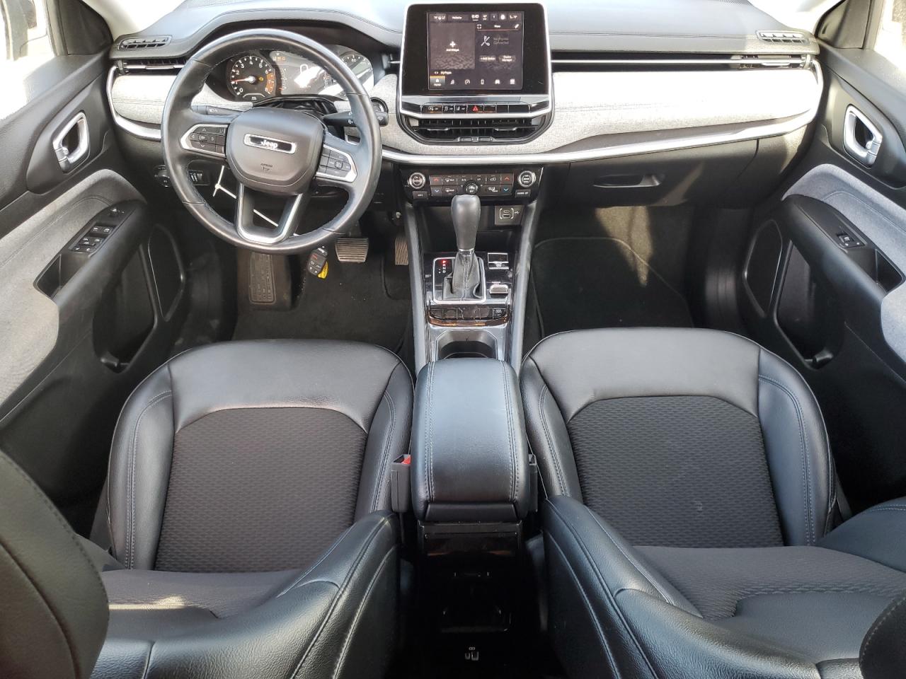 2022 JEEP COMPASS LATITUDE VIN:3C4NJDBB8NT113195