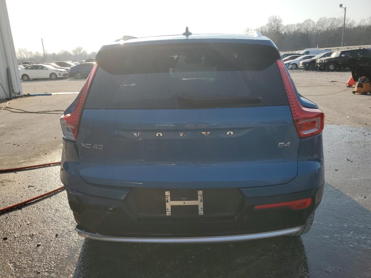 2023 VOLVO XC40 CORE VIN:YV4K92HK5P2921416