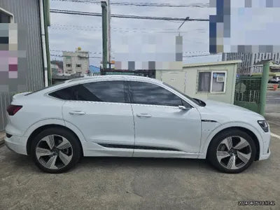 2021 Audi e-tron WAUZZZGE0MB043683 VIN:WAUZZZGE0MB043683