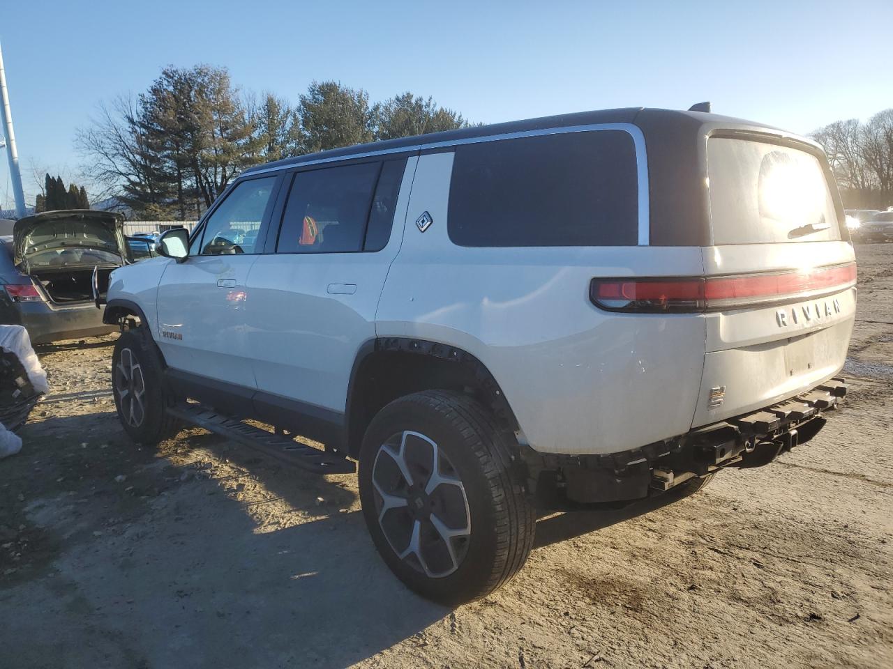 2024 RIVIAN R1S ADVENTURE VIN:7PDSGABA0RN031287