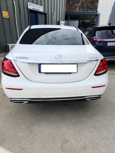 2017 Mercedes-Benz E 220 823KMWDDZF0FB0HA2 VIN:823KMWDDZF0FB0HA2
