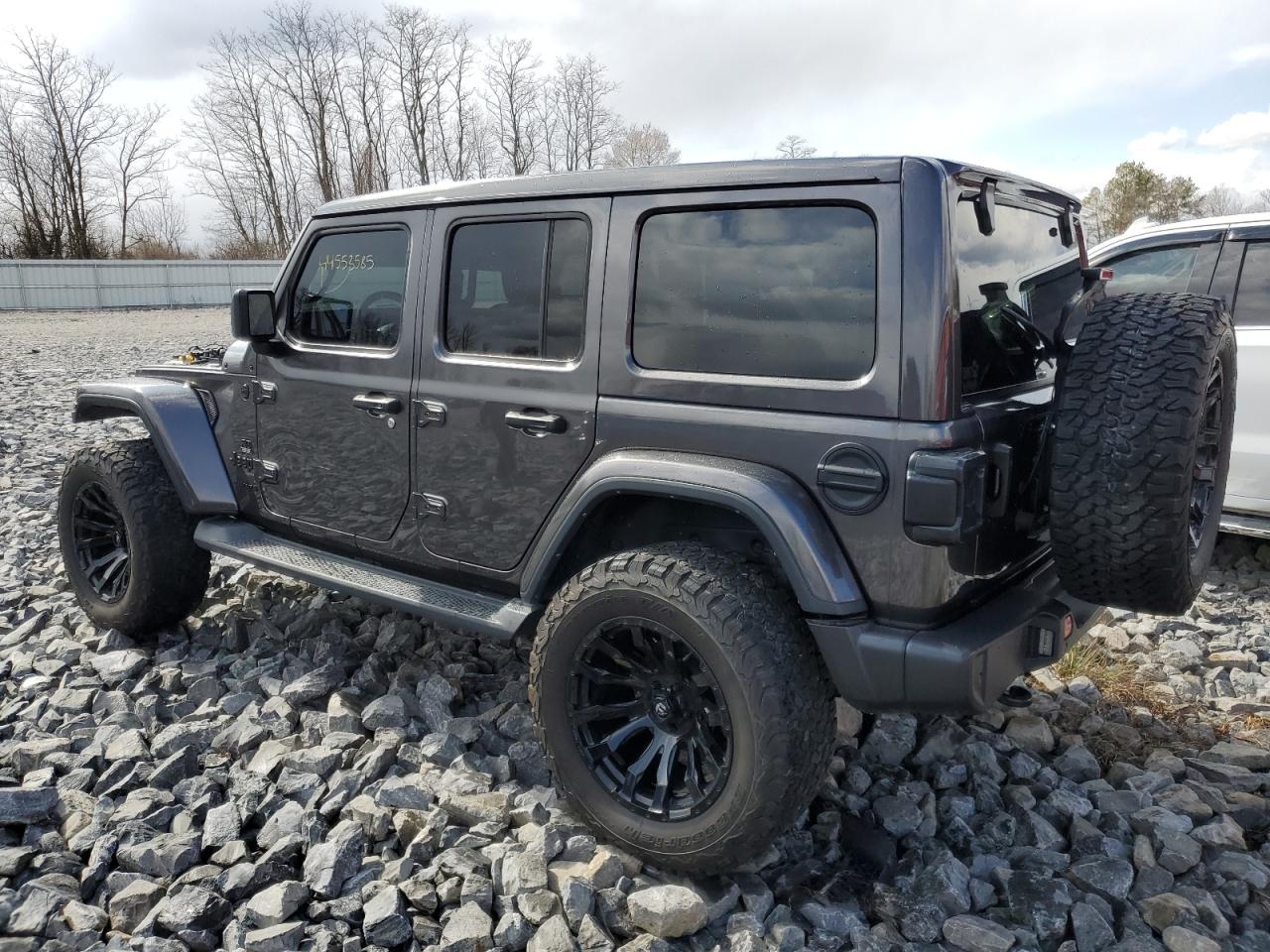 2022 JEEP WRANGLER UNLIMITED SAHARA VIN:1C4HJXEN9NW191371
