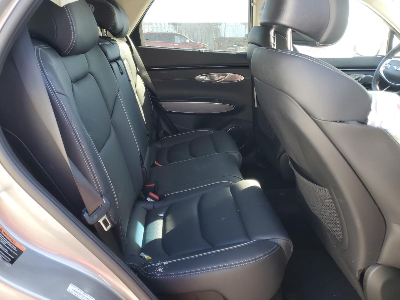 2023 GENESIS GV70 BASE VIN:KMUMADTB1PU116424