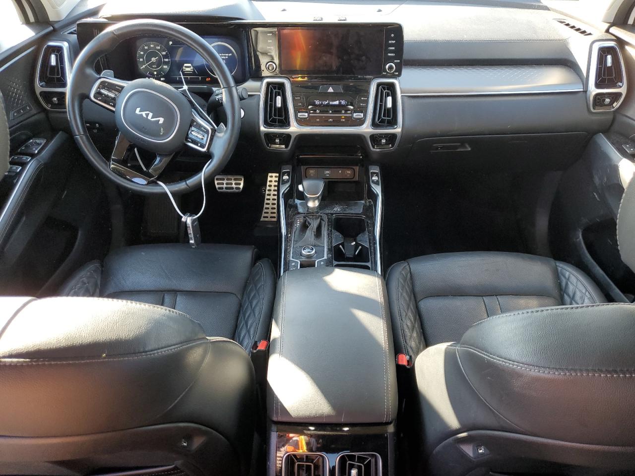 2022 KIA SORENTO SX VIN:5XYRK4LF3NG104718