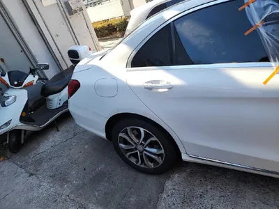 2016 Mercedes-Benz C 220 624KMWDDWF0EB4GR1 VIN:624KMWDDWF0EB4GR1