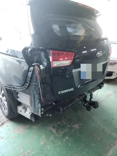 2017 Kia Carnival VIN: