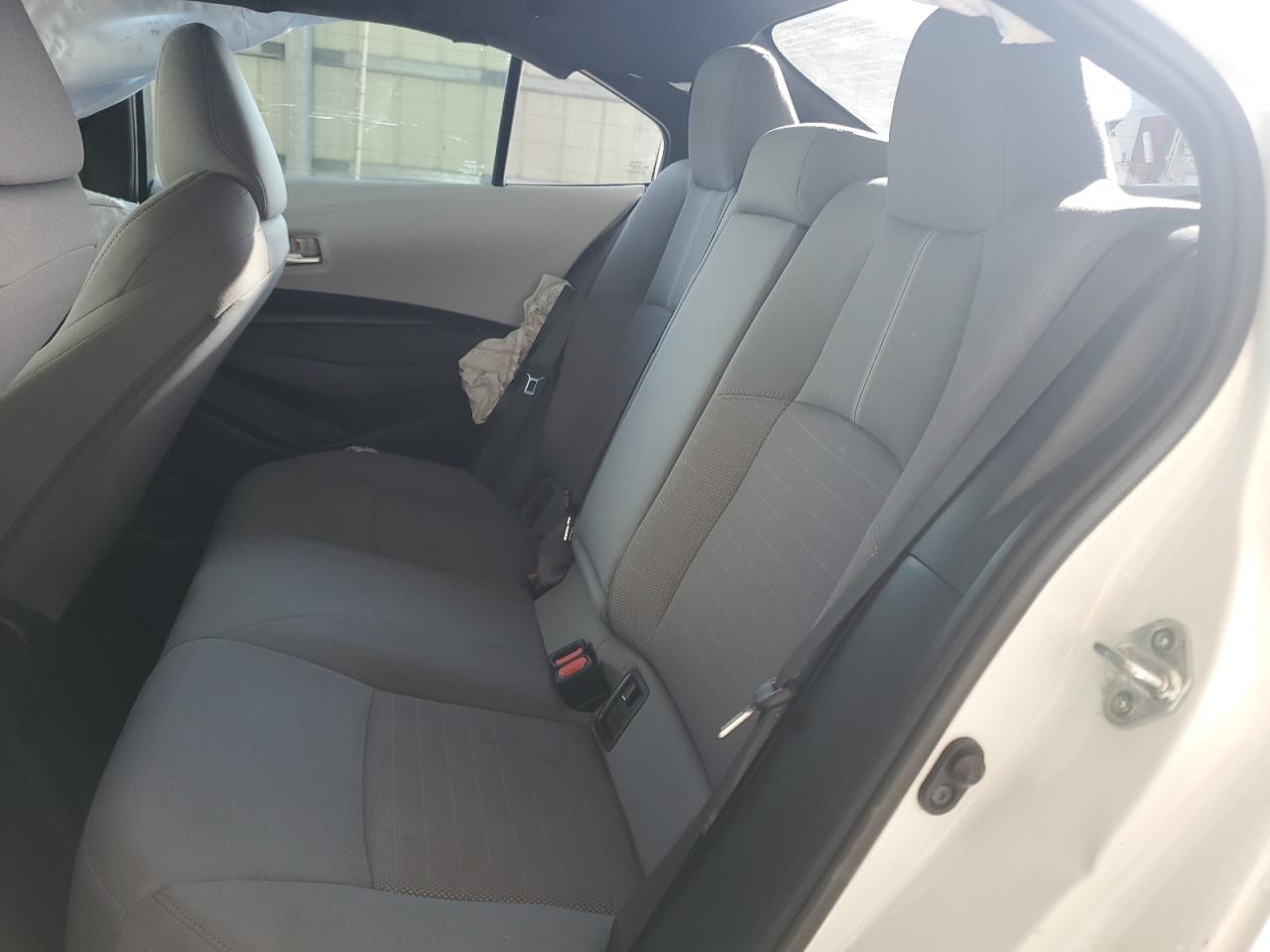 2022 TOYOTA COROLLA SE VIN:5YFS4MCE4NP131313