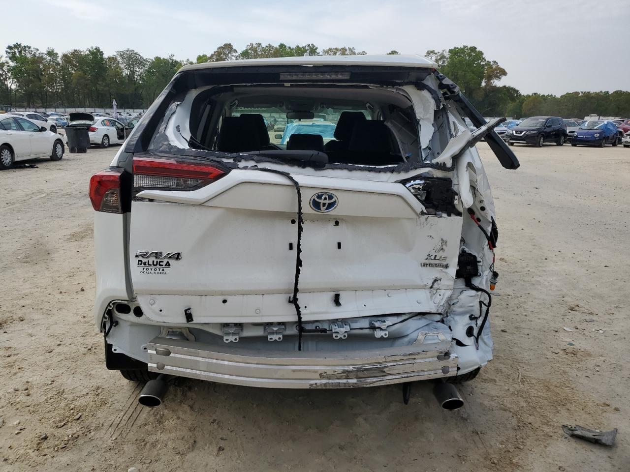 2022 TOYOTA RAV4 XLE VIN:JTMRWRFV5NJ055185