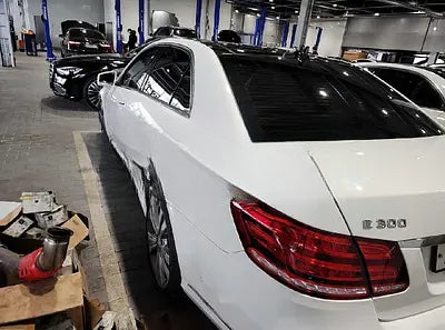 2015 Mercedes-Benz E 300 WDDHF8BB8FB105225 VIN:WDDHF8BB8FB105225