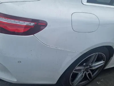 2018 Mercedes-Benz E 220 VIN: