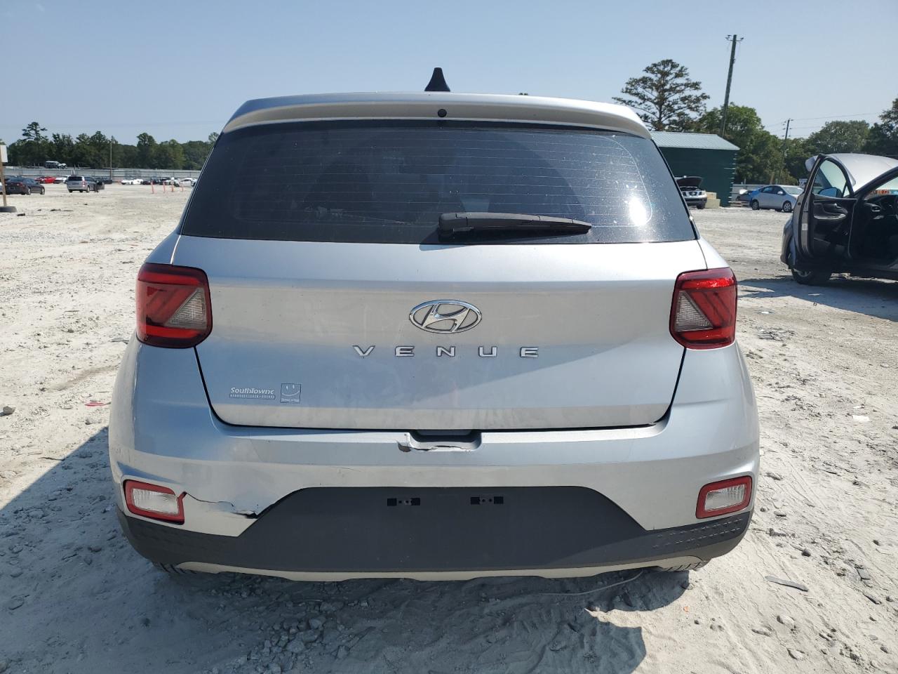 2022 HYUNDAI VENUE SE VIN:KMHRB8A36NU200062