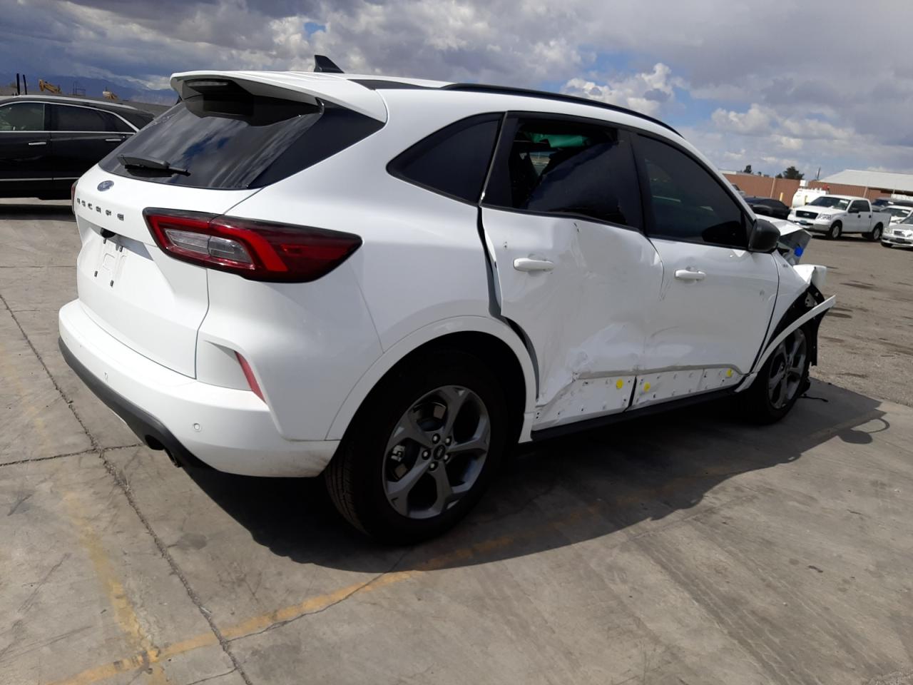 2023 FORD ESCAPE ST LINE VIN:1FMCU0MN9PUB12317