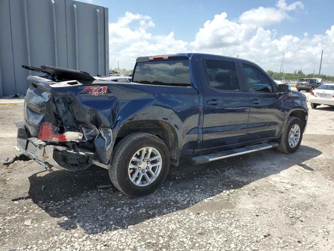 2023 CHEVROLET SILVERADO K1500 LT VIN:2GCUDDED9P1127367