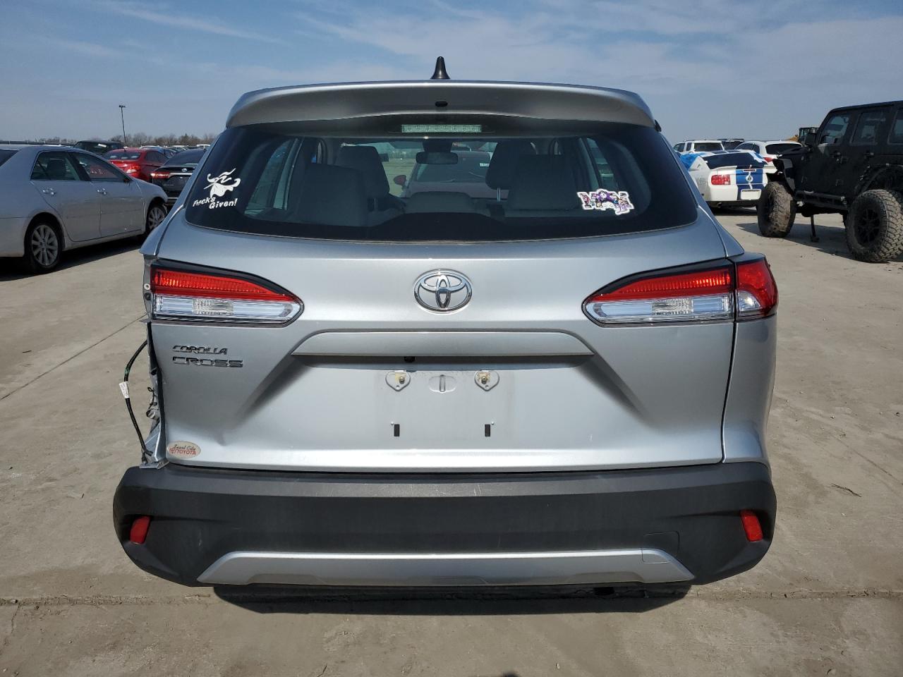 2022 TOYOTA COROLLA CROSS L VIN:7MUAAAAG3NV012527