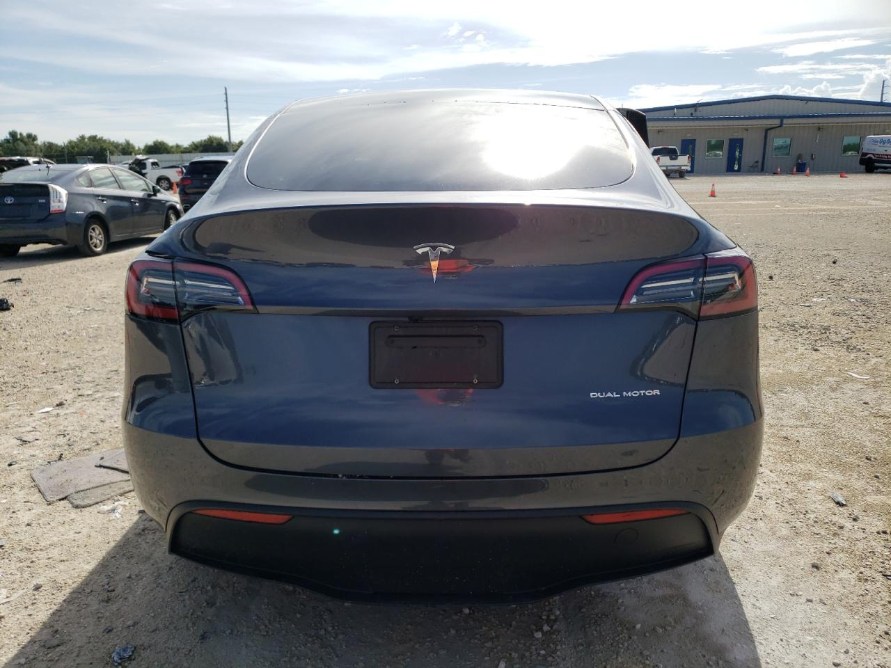 2023 TESLA MODEL Y  VIN:7SAYGAEE3PF853662