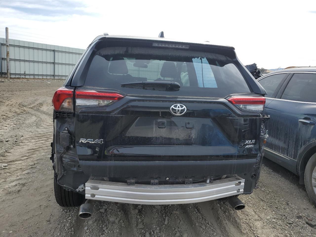 2024 TOYOTA RAV4 XLE VIN:2T3P1RFV3RC466406